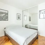 Parisian Apartment For 6 Pers Paris By Askmefrance